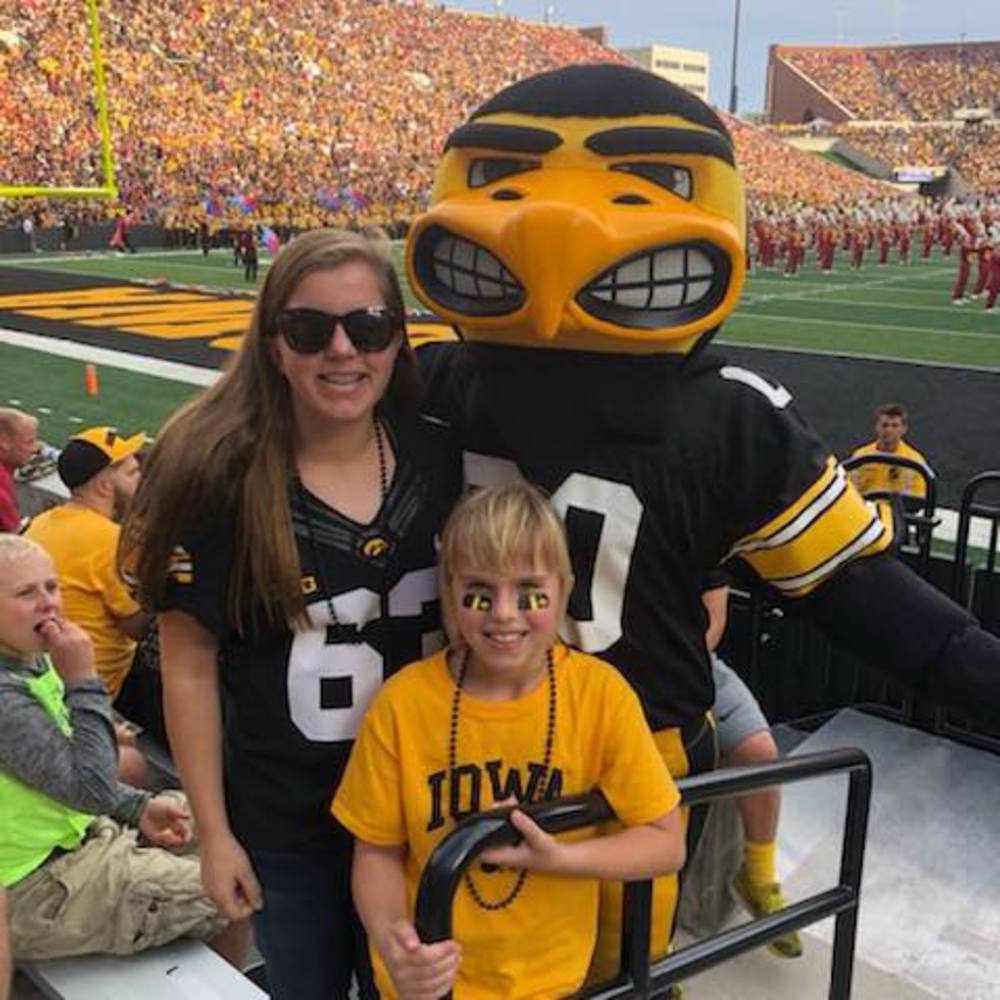 Meet your Posher, Alex